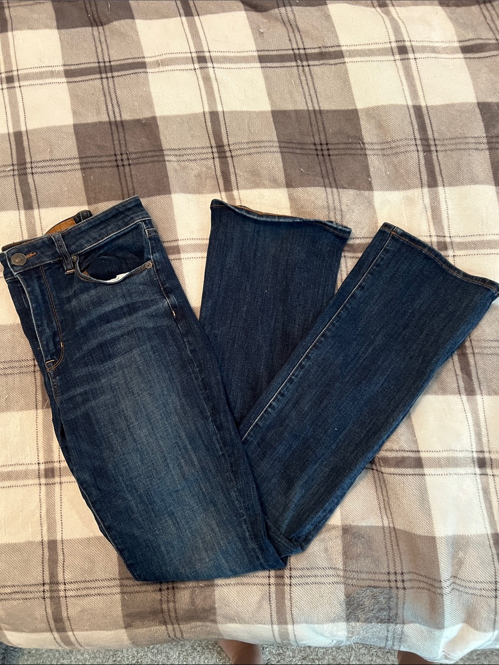 American Eagle Outfitters Women's Dark Blue Bootcut Jeans